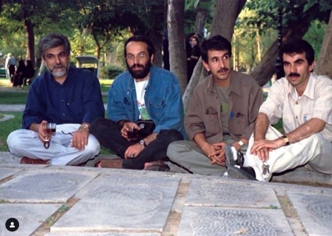 تذکر حسین پاکدل به امین حیایی;  تعداد کمی از پروانه ها روزهای گل پامچال خود را به یاد می آورند