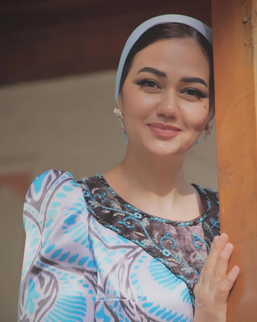 Tahmineh Rajaba