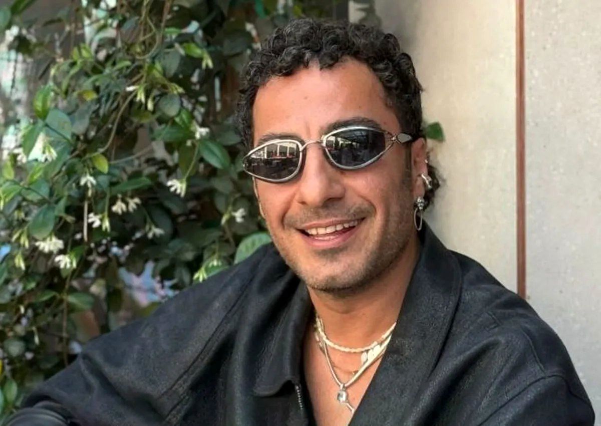 سرود ایران توسط Navid Mohammadzadeh/ Video