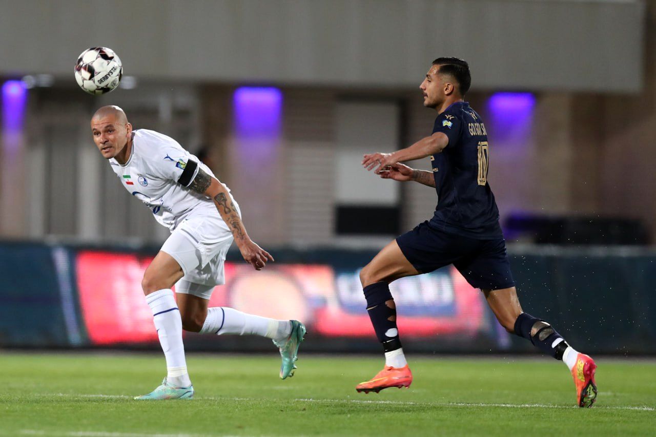 استقلال خوشحال بودن با بوجوویچ املایی است!