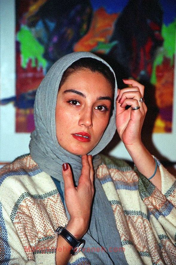 هدیه تهانی