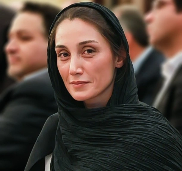 هدیه تهانی