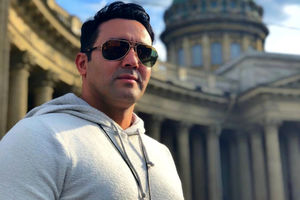 حرف‌های احساسی پوریا پورسرخ در برنامه مهران غفوریان/ ویدئو