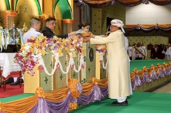 حضور پادشاه و ملکه تایلند در جشنواره موولود النبی