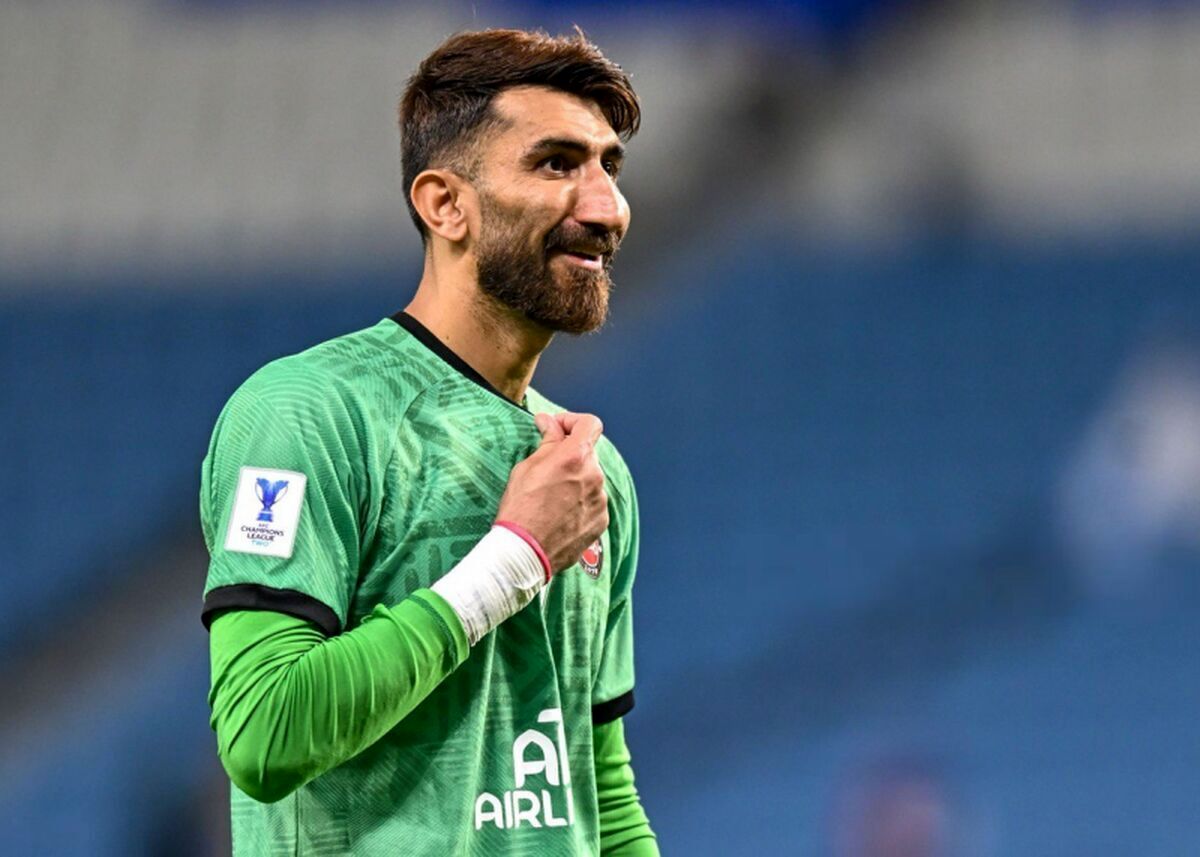 رقص و خوشبختی Biranvand در رختکن بعد از مسابقات قهرمانی تراکتور در لیگ برتر/ ویدیویی