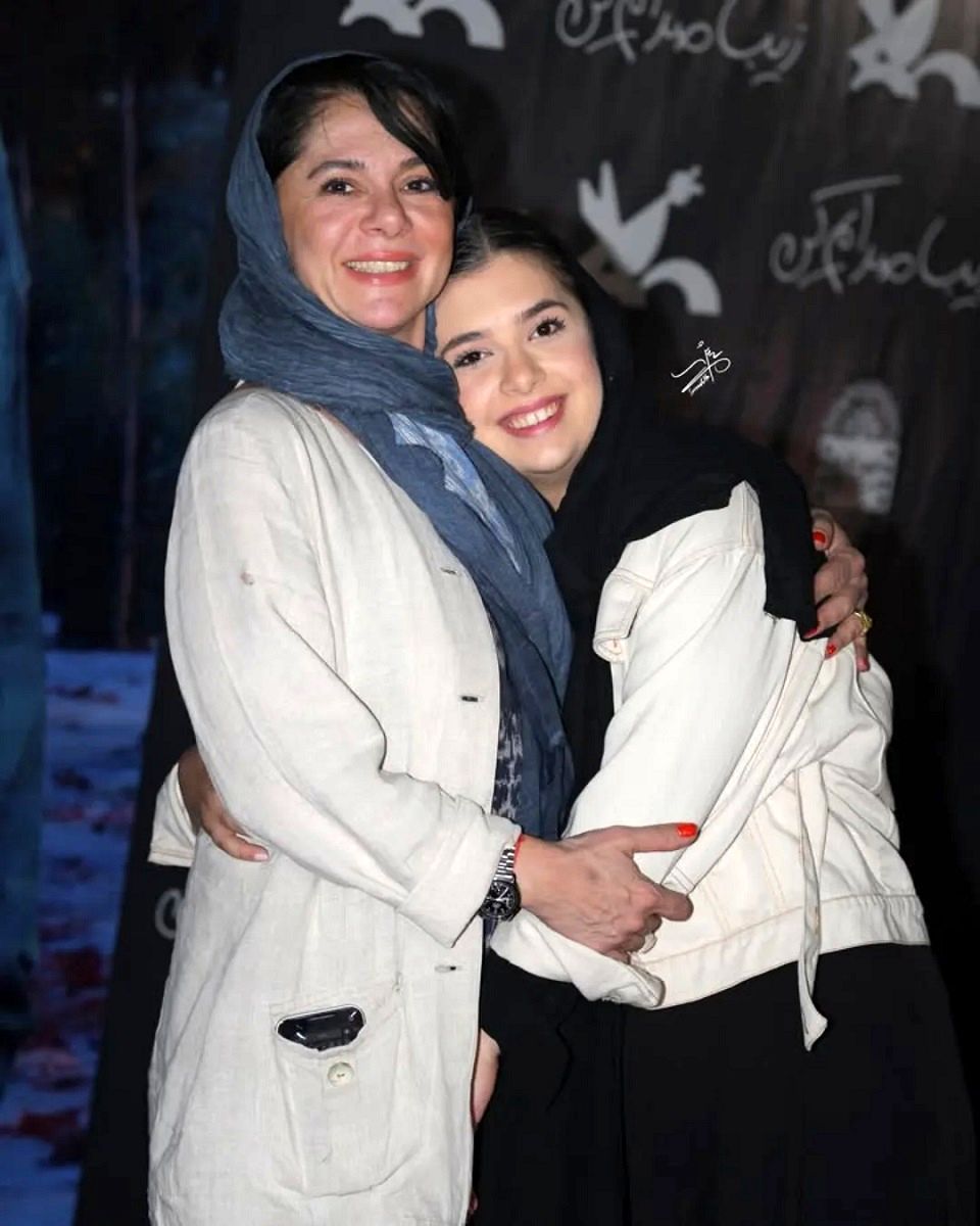 مهاجر و نفس استراحت در صفحه خصوصی 1