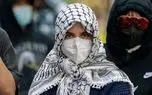 ببینید؛ تنه زدن به یک زن محجبه جنجالی شد
