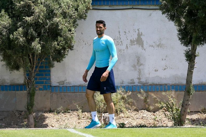 عکس | کاپیتان Esteghlal به تمرین بازگشت