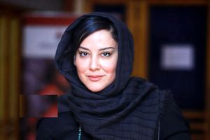 من اصلا شبیه آنجلینا جولی نیستم فکر می کنم دارید مسخرم می کنید/ ویدئو