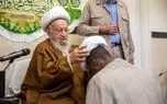 تصاویر؛ عمامه گذاری طلاب به دست آیت‌الله مکارم شیرازی