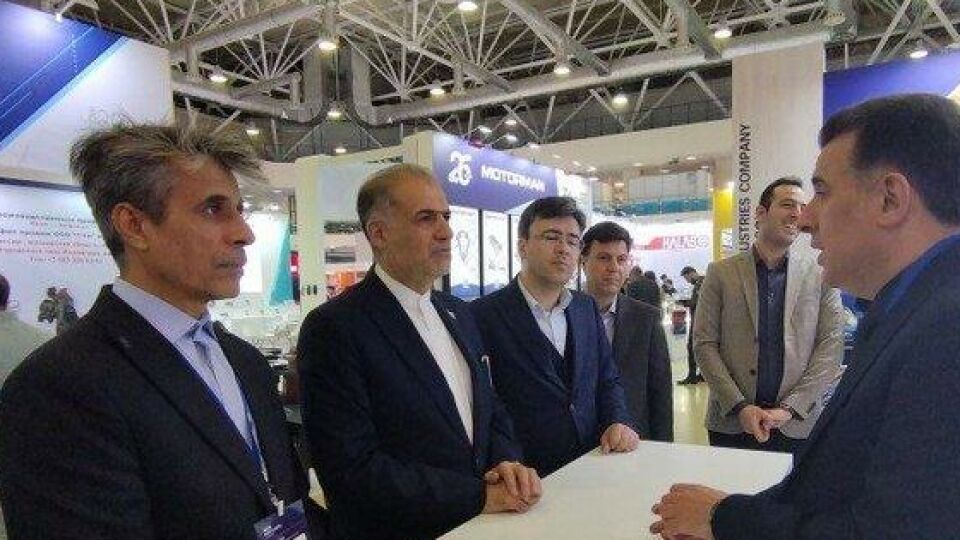 ایران به دنبال توسعه همکاری با روسیه در صنعت خودرو است