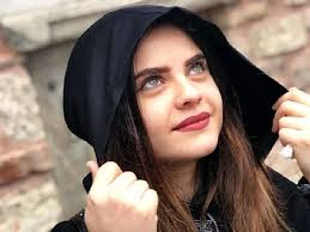 لحظه فرار از بازیگر مشهور ترکی پس از قتل دوست/ ویدئو او