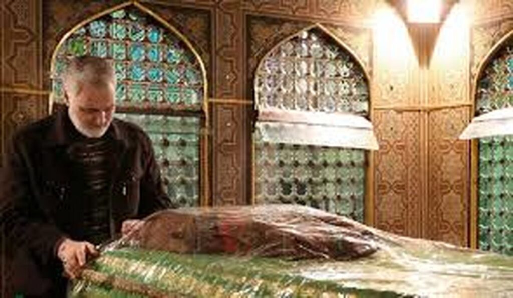 چگونه فرمانده سلیمانی مجوز گرد و غبار (As) امام رضا؟/ فیلم