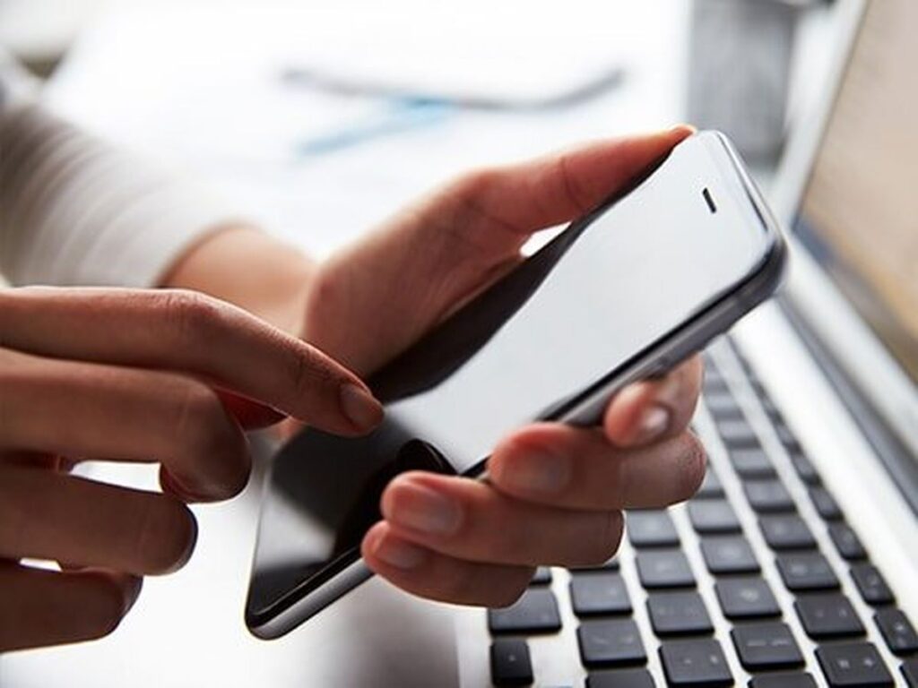 واکنش یک نماینده به افزایش 5 ٪ افزایش قیمت اینترنت
