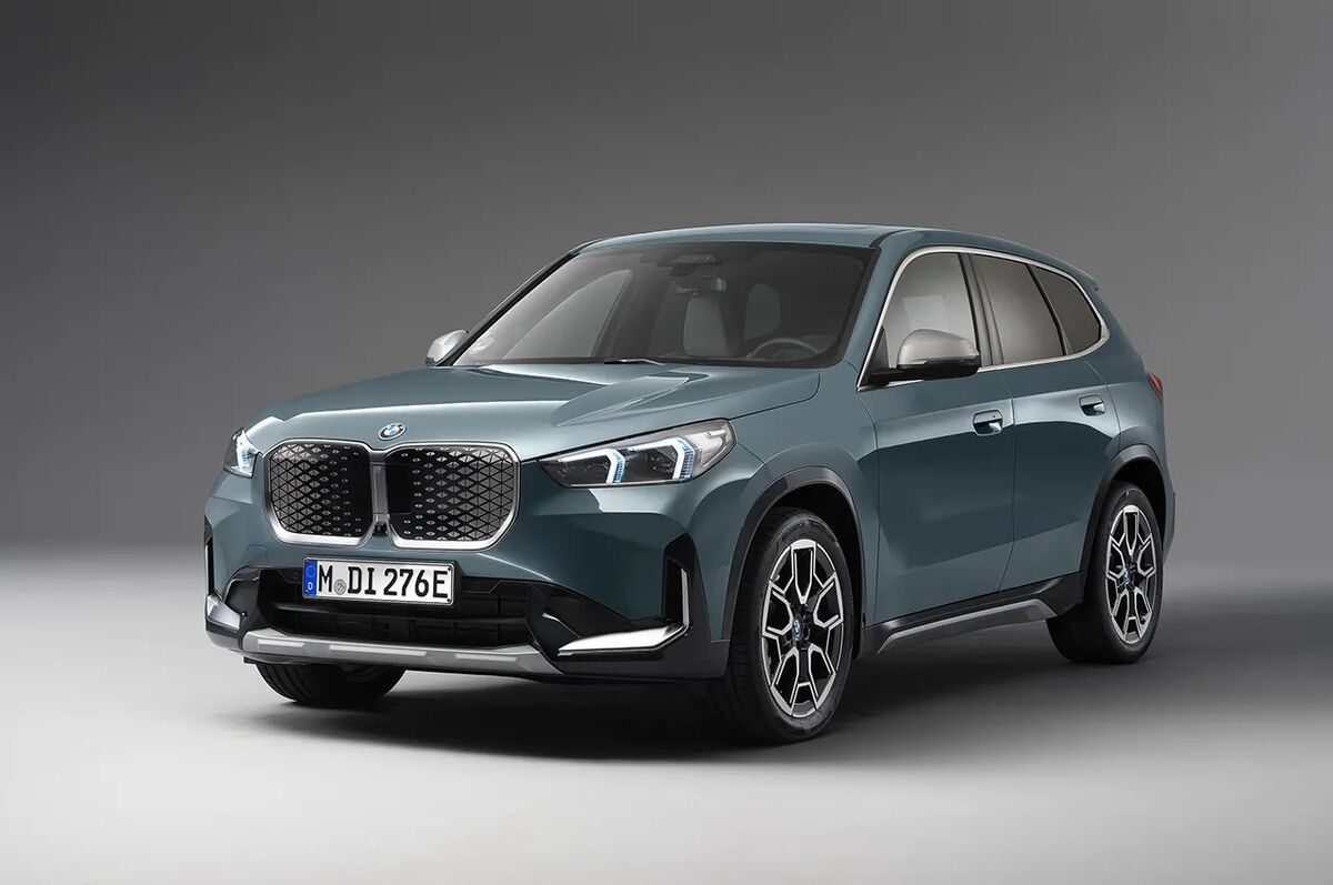 شرایط  فروش کراس اوور برقی  BMW iX۱ eDrive ۲۵L مدل ۲۰۲۵ پرشیا خودرو