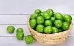 بلای زیاد خوردن گوجه سبز داخل معده