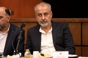 رضا درویش در پرسپولیس ماندنی شد