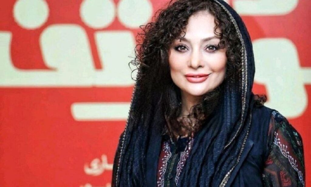 Yekta Nasser با انتشار عکسی از خودش روز موهای مجعد را تبریک گفت