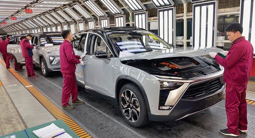 ارزش سهام خودروسازان چین به شدت سقوط کرد