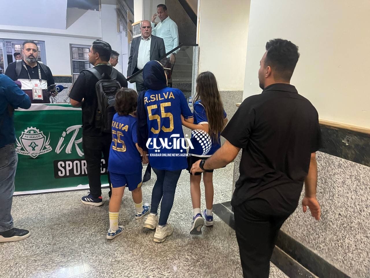 عکس | همسر و فرزندان ستاره استقلال پس از قهرمانی