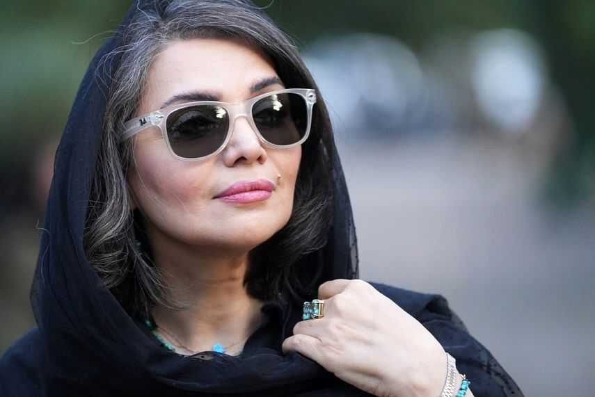 الهام پاووهجاد با موهای سفید 2