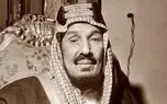 «اولین پادشاه عربستان و مهمانان اش در حال خوردن دو شتر کامل»؛ سال 1326