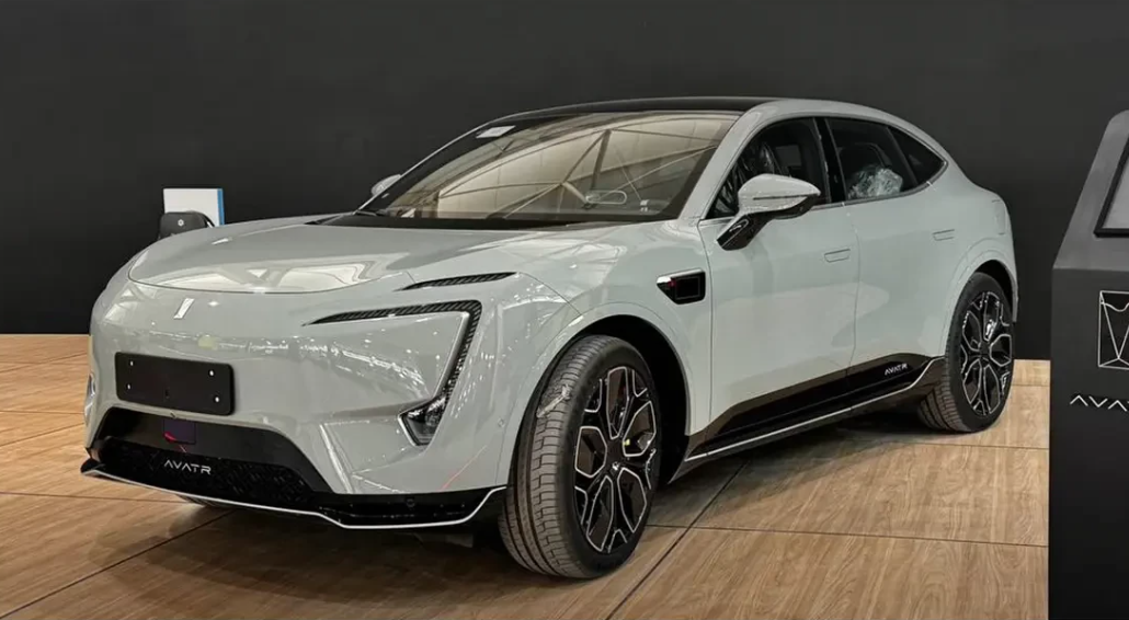 گروه بهمن با دست به نمایشگاه شیراز آمد: اوتار 1 و مزدا 2 جدید