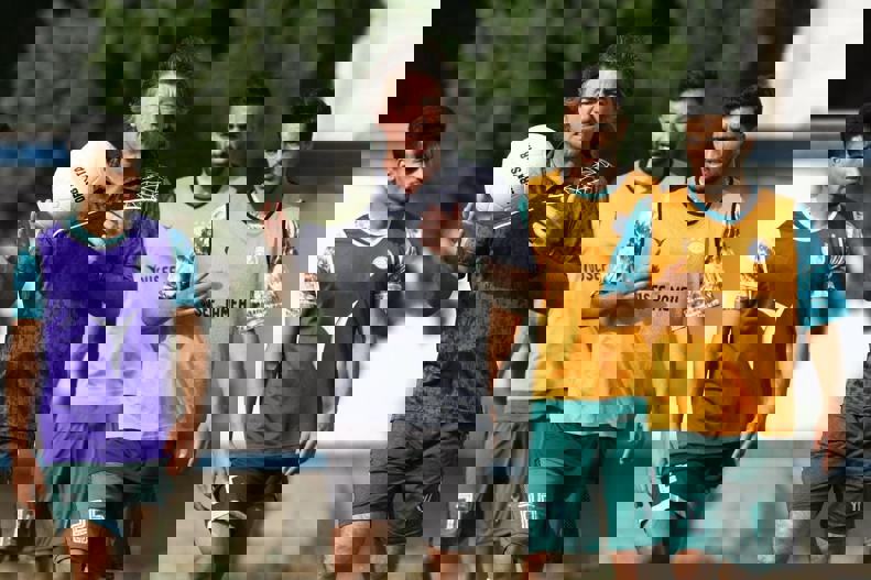 2203066