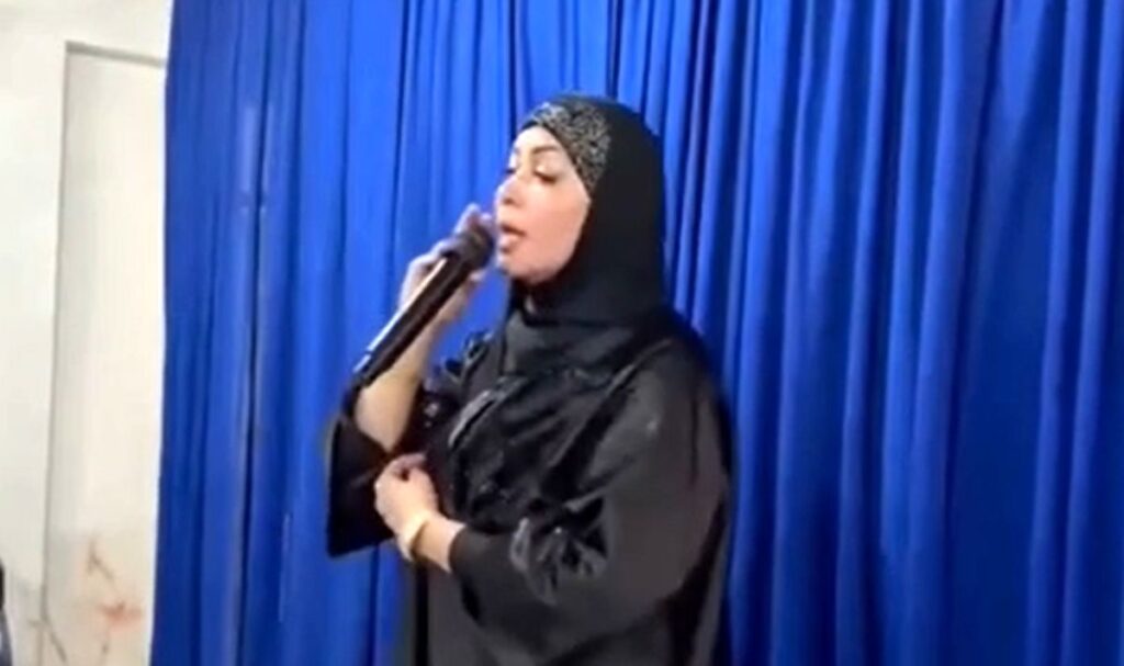 عزاداری سنتی زنان بورازجان با آمادگی فرشته/ فیلم بحرانی