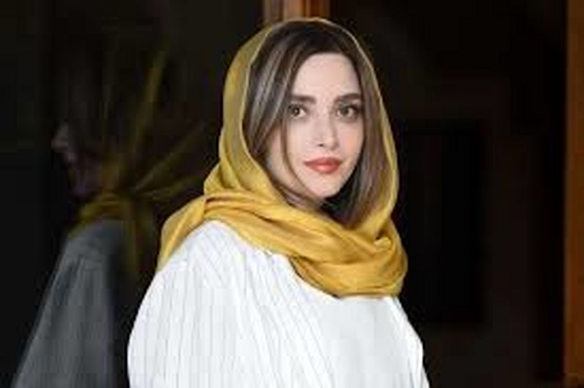 Behnoush Tabataba'i با یک عکس هنری تسلیم شد