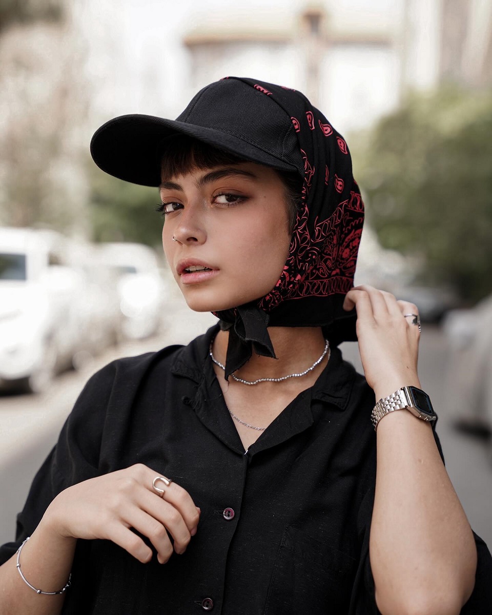 دهقان را با سوراخ بینی 3 ستایش کنید