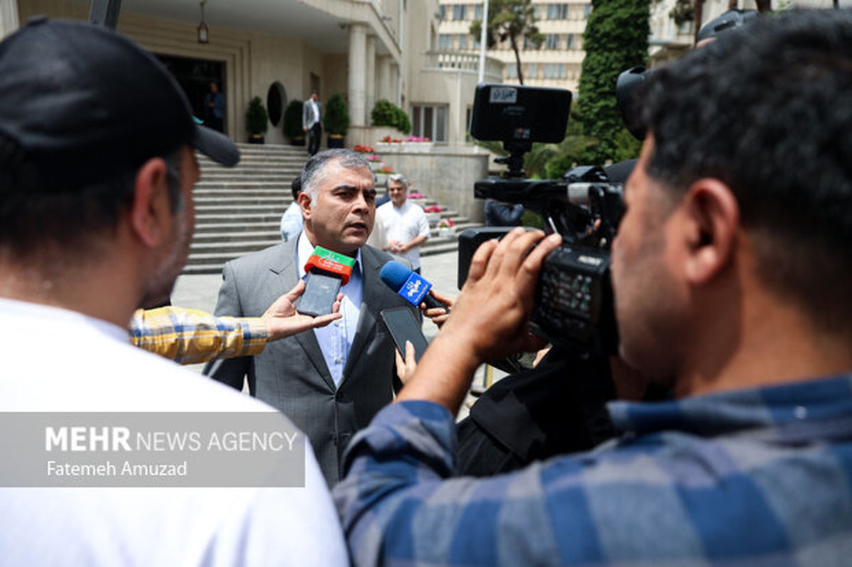 آیا خبر مهم وزیر نفت/ سهمیه و قیمت بنزین تغییر می کند؟