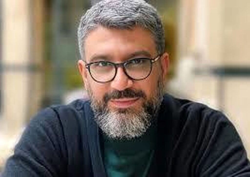 شوخی رشیدپور با جاواد لاریجانی و فیلتر کردن/ فیلم
