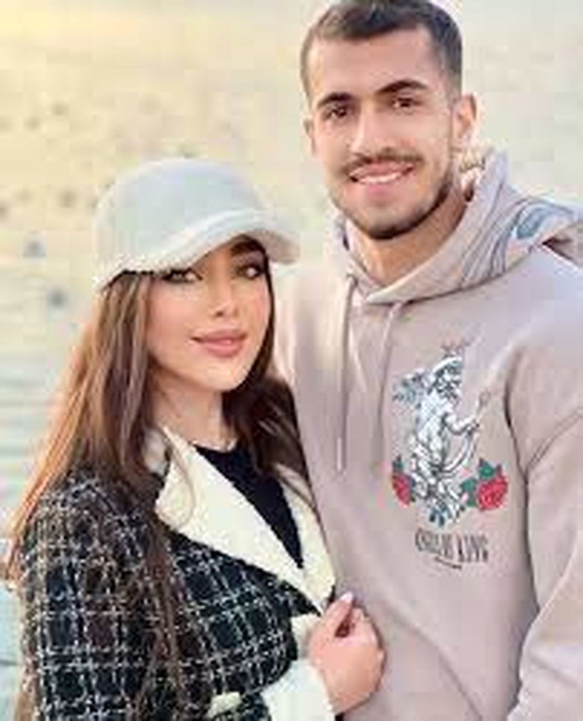 عروسی رضا شكاری با همسر/ ویدیوی روسی خود