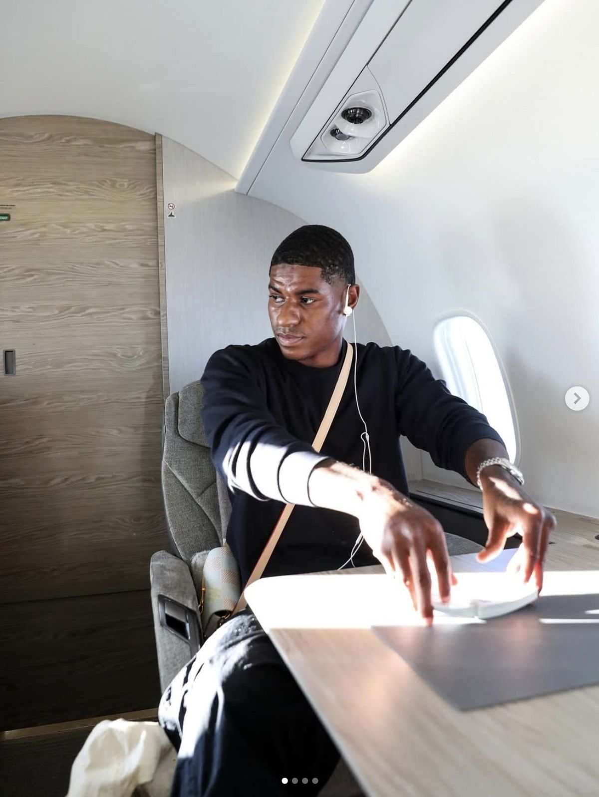 مارکوس رشفورد عشق و علاقه/ عکس بارسلونا را دریافت کرد