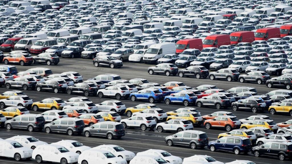 تأثیر تعرفه های ترامپ بر غول های اتومبیل اروپایی ؛ ضربات سنگین ادامه دارد