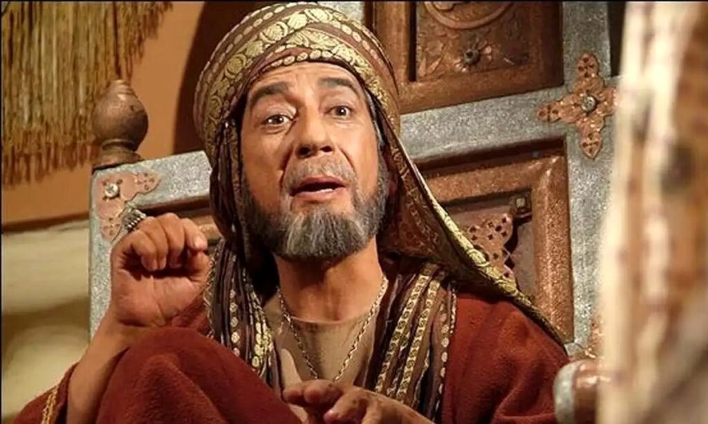 بنزید در سن 74 سالگی به همراه همسرش رضیه بوروماند