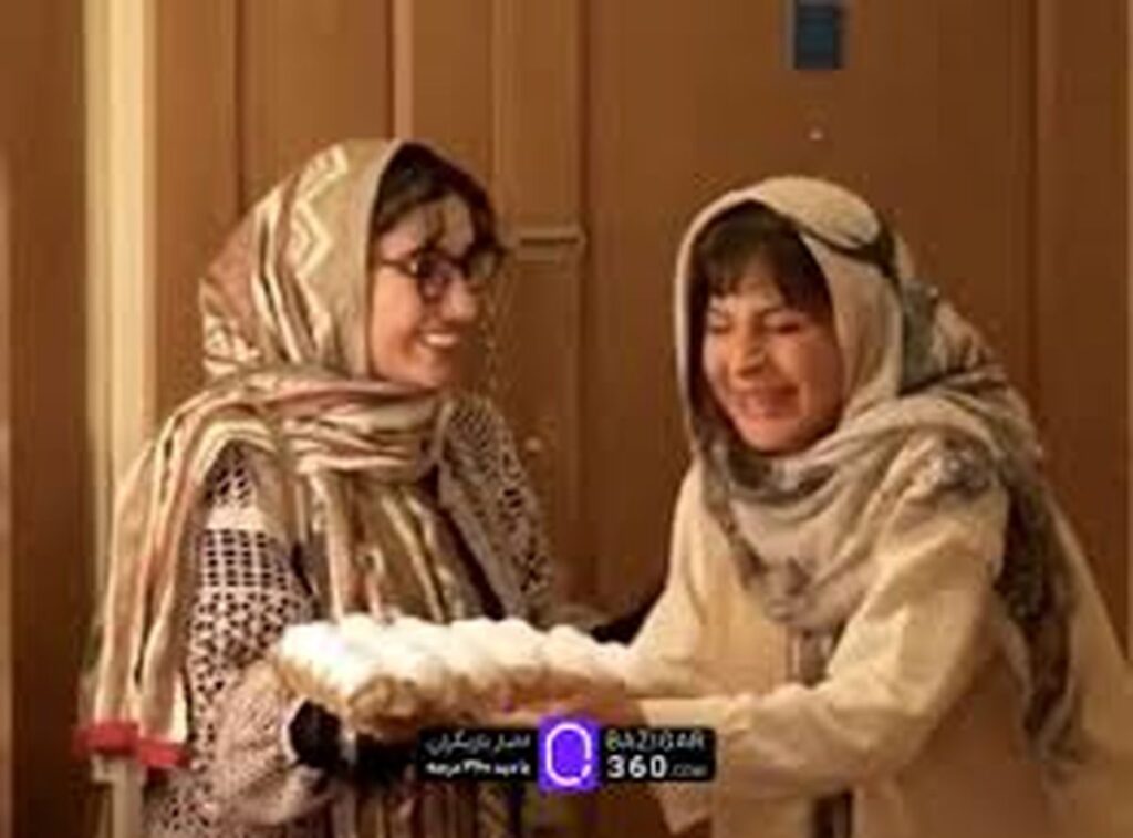 یک شانه تخم مرغ ؛ هدیه حافظه Hatami به Sima Shooter/ Video