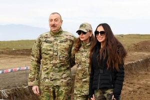 پول‌پاشی سنگین دختران الهام علی‌اف در ترکیه
