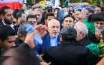 واکنش ظریف به سوالی درباره بازگشت معین