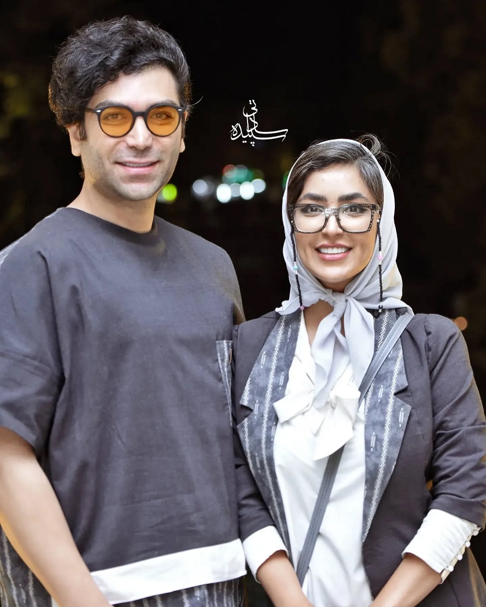 Fariba Talebi و همسرش در صفحه خون طلا 1
