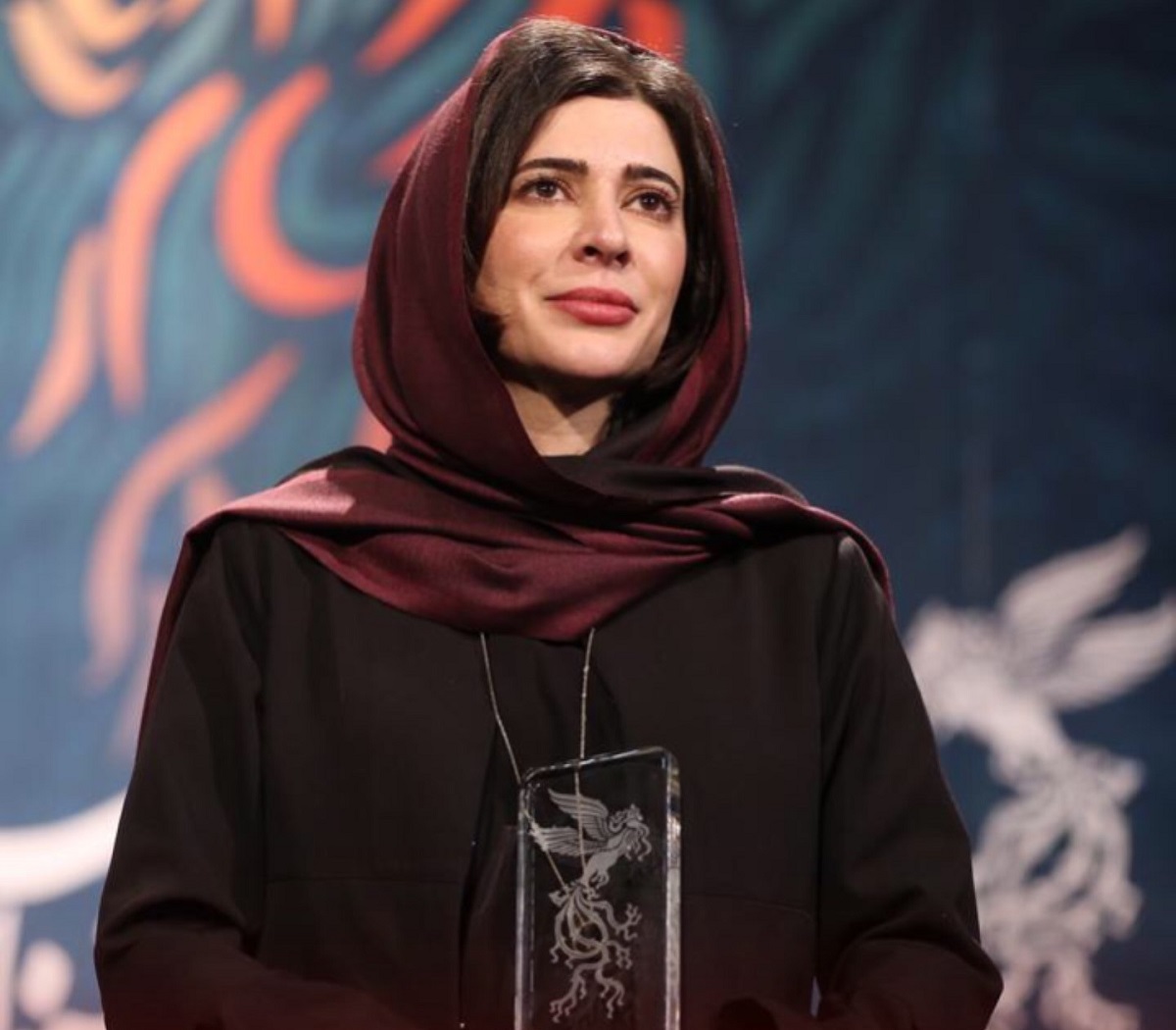 بیوگرافی نازانین احمدی 3