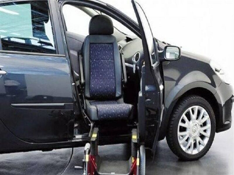 پیگیری ویژه وزارت صمت در تأمین خودرو جانبازان