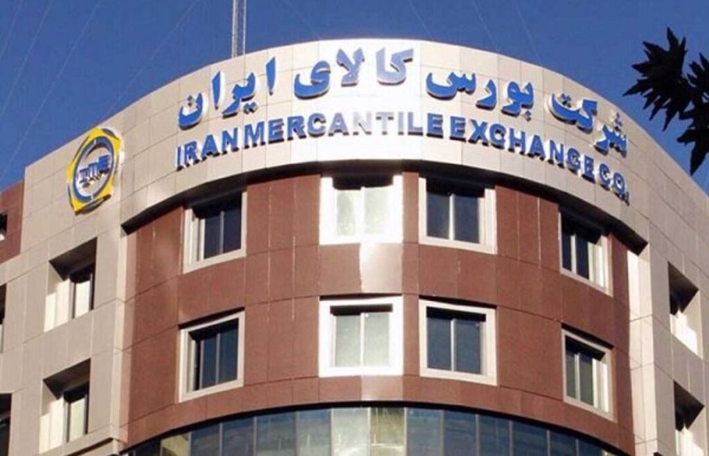 پذیرش خودروهای سواری رانا، سورن و ری را دربورس کالا