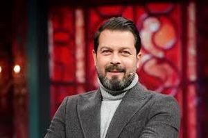 «از عمد سرود ملی را در تیم فوتبال هنرمندان نخواندم»/ ویدئو