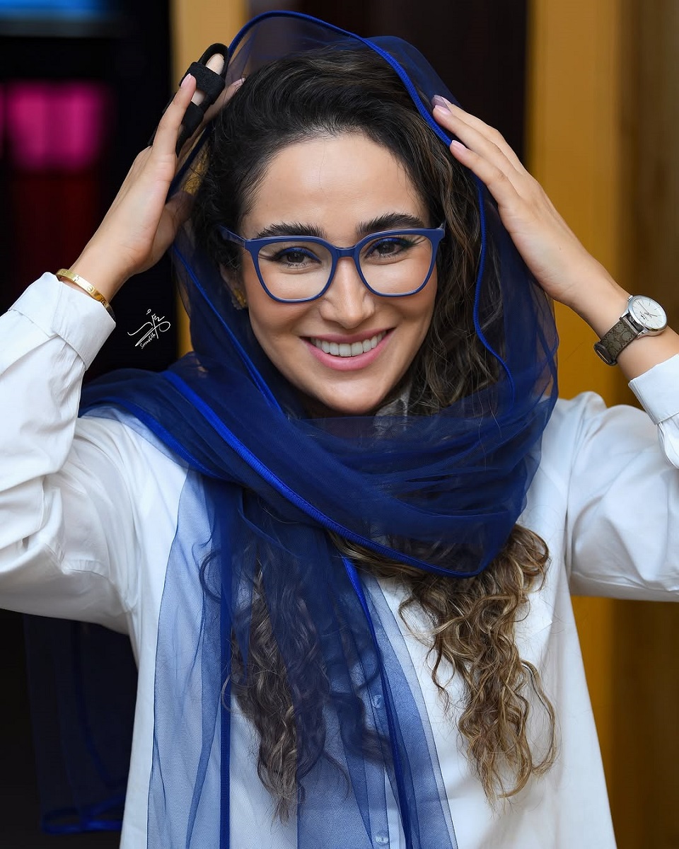 بهار افشاری در حاشیه نمایش قلب نارنگی