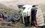 سقوط مینی‌بوس در گردنه چری با ۵ فوتی و ۱۳مصدوم