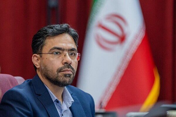 لغو عوارض تاکسی‌های اینترنتی و تصویب تعلیق مجوز بنزین سوپر