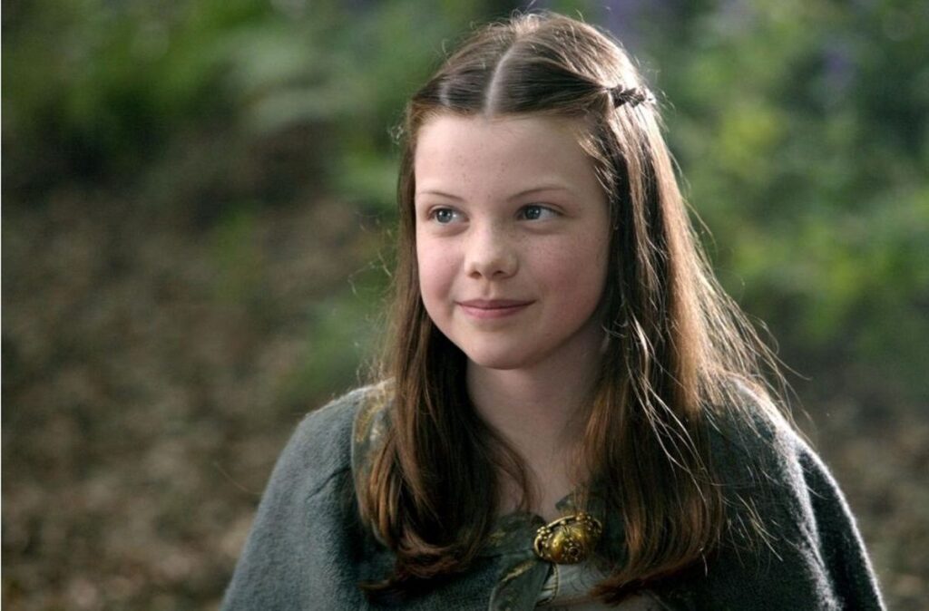 سفر به موقع ؛ چهره لوسی چهره نارنیا بعد از 20 سال در 30 سال