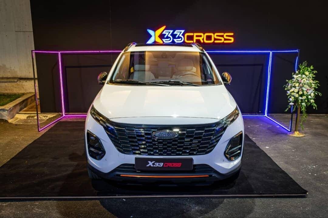 مونتاژ و اتومبیل های داخلی در بازار خودرو به ارز سایه سنگین گران قیمت تبدیل شده اند